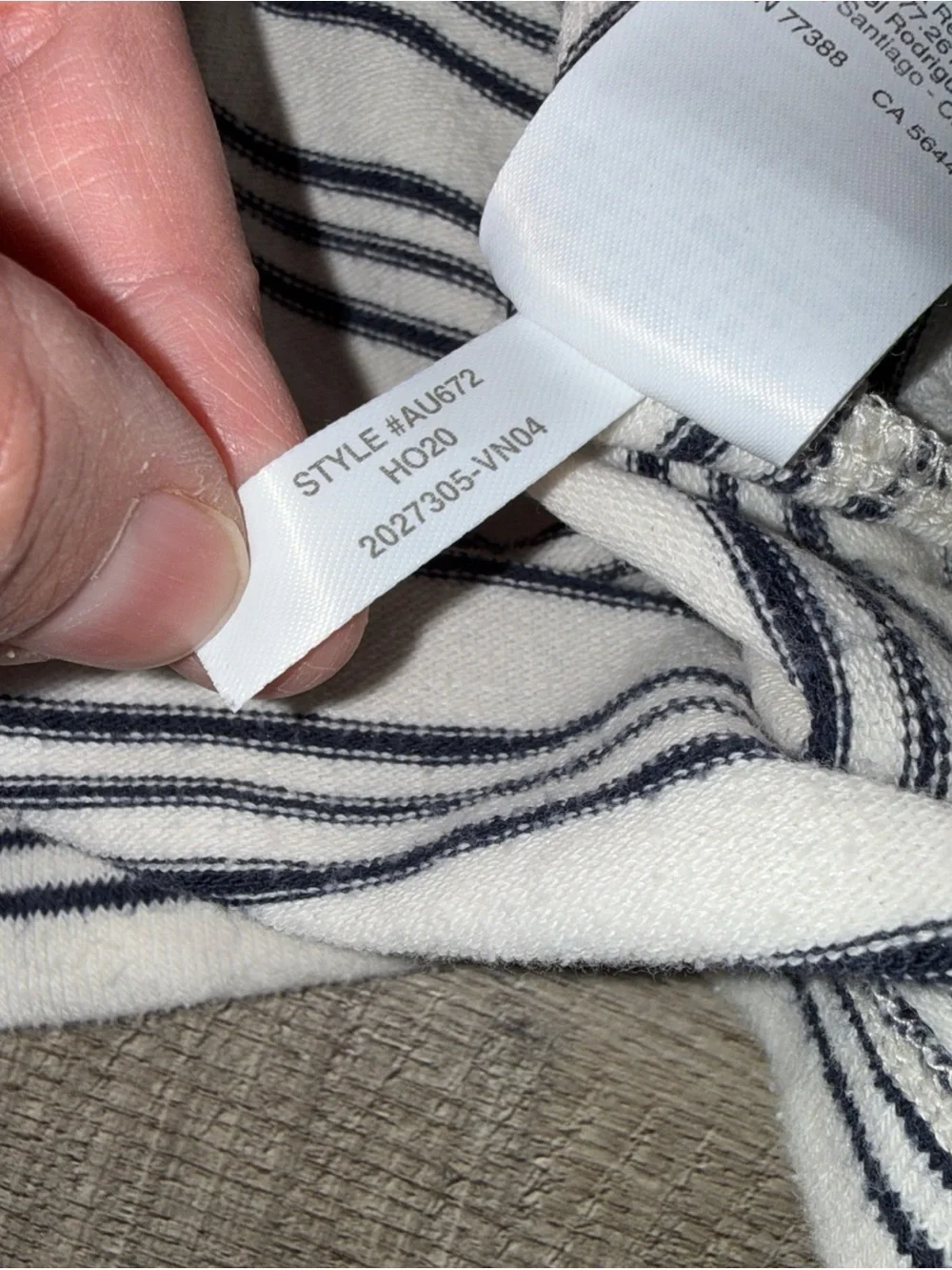 Women’s Striped Hooded Pullover Sweatshirt - White & Navy XS